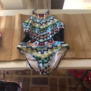 Patterned bathing suit